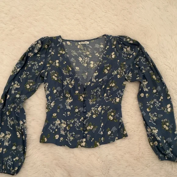 Nell Top from Reformation - Picture 6 of 16